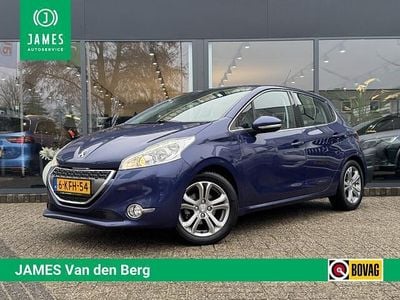 Blauw Occasion 2013 Peugeot 208 Allure Hatchback | € 5.975 (Goede deal)