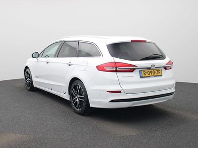 Wit Occasion 2020 Ford Mondeo ST-Line Stationwagen | € 18.900 (Eerlijke prijs)