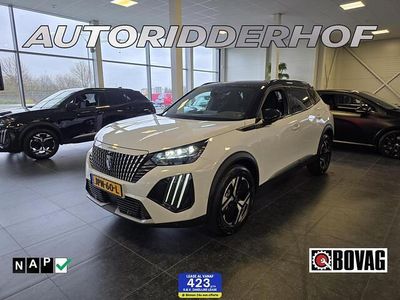 Wit (metallic) Occasion 2025 Peugeot 2008 GT SUV | € 31.950 (Eerlijke prijs)