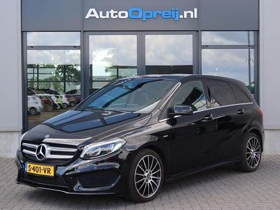 Zwart, andere lak Occasion 2017 Mercedes B200 Prestige MPV | € 20.995 (Duur)