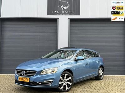 Blauw Gebruikt 2014 Volvo V60 Stationwagen | € 11.750 (Eerlijke prijs)