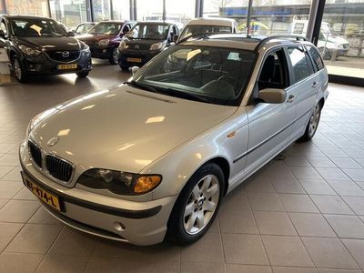 tweedehands BMW 320 3-SERIE i Executive Climate BJ 2001 !!!