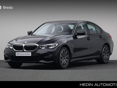 BMW 330e