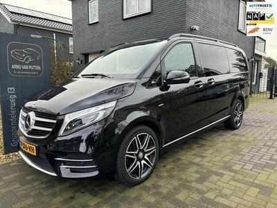 Mercedes V220