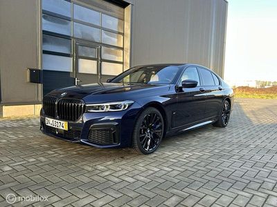 Blauw Gebruikt 2021 BMW 750 M Sport Sedan | € 59.990