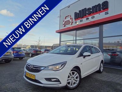 Wit Occasion 2017 Opel Astra Edition Stationwagen | € 5.999 (Eerlijke prijs)