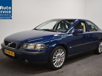 Blauw Occasion 2001 Volvo S60 Sedan | € 4.950