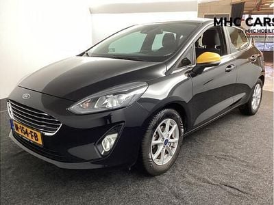 Zwart (metallic) Gebruikt 2022 Ford Fiesta Titanium Hatchback | € 12.900 (Goede deal)
