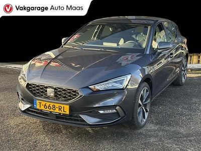Grijs Gebruikt 2020 Seat Leon FR Hatchback | € 22.399 (Eerlijke prijs)