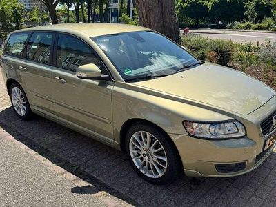 Groen Gebruikt 2009 Volvo V50 Momentum Stationwagen | € 9.950