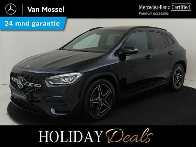 Zwart Gebruikt 2020 Mercedes GLA200 Business SUV | € 36.945 (Duur)