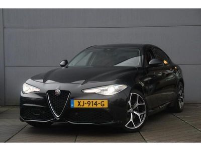 tweedehands Alfa Romeo Giulia 2.0T Super / Automaat / Navigatie / Stuur-Stoelver