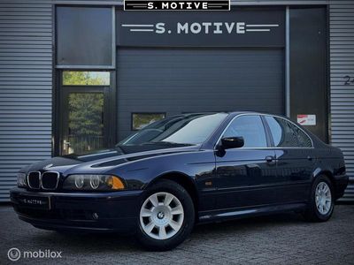 BMW 525