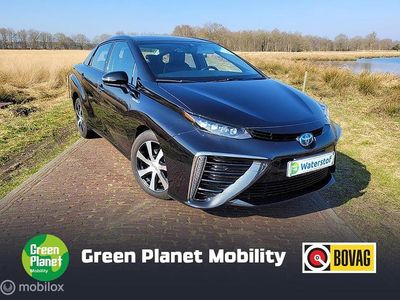 Zwart Gebruikt 2017 Toyota Mirai Executive Sedan | € 25.950