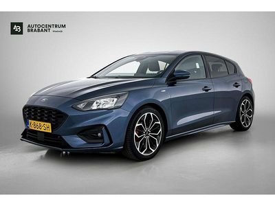 Blauw Gebruikt 2021 Ford Focus Business Edition Hatchback | € 14.945 (Eerlijke prijs)