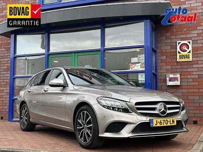 Grijs (metallic) Gebruikt 2020 Mercedes C180 Business Stationwagen | € 24.950 (Goede deal)