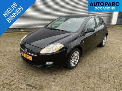 tweedehands Fiat Bravo 1.4 Dynamic AIRCO, CRUISE CONTROL, LAGE KM EN NAP, DISTRIBUTIE VERVANGEN.