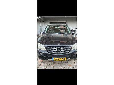 Zwart Gebruikt 2005 Mercedes 500 SUV | € 6.950 (Iets duurder)