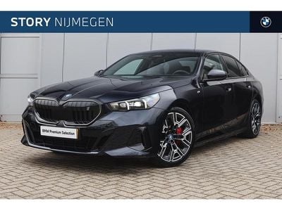 Zwart Gebruikt 2024 BMW i5 Comfort Edition Sedan | € 59.900 (Super prijs)