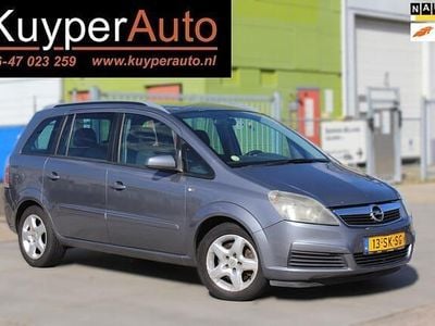 Grijs Gebruikt 2006 Opel Zafira Enjoy MPV | € 2.350 (Iets duurder)