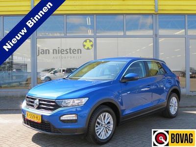 tweedehands VW T-Roc 1.0 TSI | Navi | Trekhaak | Parkeersensoren | Stoelverwarming | Rijklaarprijs incl. 1 jaar Bovag garantie