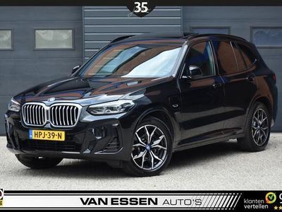 Zwart Occasion 2022 BMW X3 Executive SUV | € 43.795 (Goede deal)