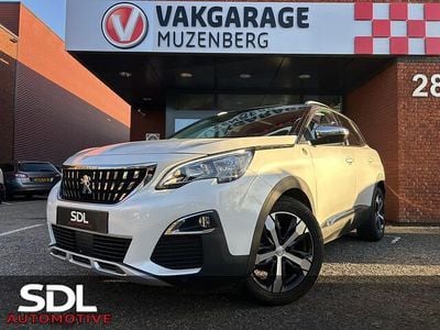 Wit (parellak) Gebruikt 2018 Peugeot 3008 Crossway SUV | € 16.945 (Eerlijke prijs)