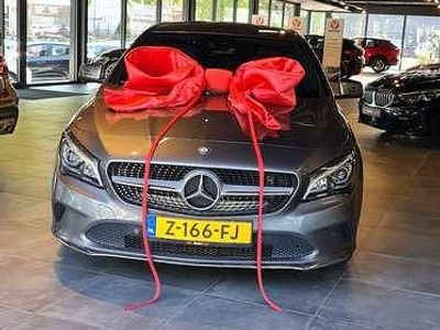 Grijs Occasion 2017 Mercedes CLA180 Business Sedan | € 20.000 (Iets duurder)
