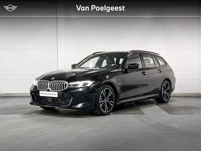 BMW 330e