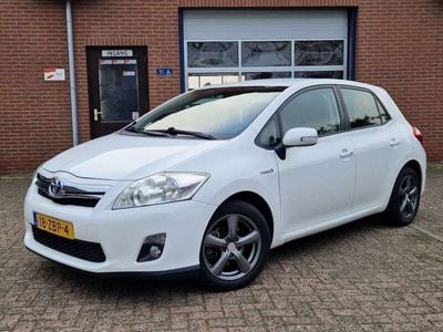 Toyota Auris Hybrid