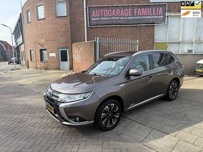 Occasion Mitsubishi Outlander Instyle 121 PK (88 kW) 2015 Bruin SUV