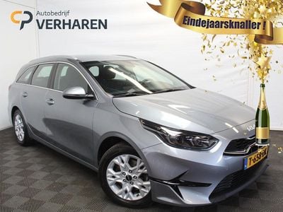 Grijs Gebruikt 2023 Kia Ceed Hatchback | € 18.880 (Goede deal)