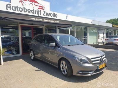 Mercedes B200