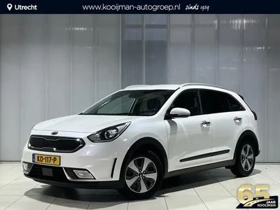 (swp) snow white pearl p Gebruikt 2016 Kia Niro SUV | € 18.249 (Iets duurder)