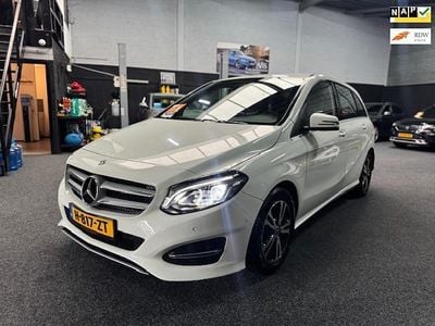 Mercedes B200