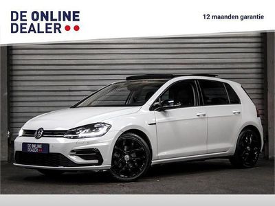 Wit Occasion 2017 VW Golf VII Highline Hatchback | € 17.850 (Duur)