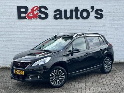 tweedehands Peugeot 2008 1.2 PureTech Active Automaat Trekhaak Pdc Cruise Navigatie Airco