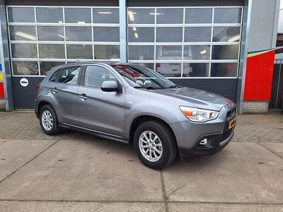 Grijs Gebruikt 2011 Mitsubishi ASX Edition SUV | € 9.450 (Eerlijke prijs)