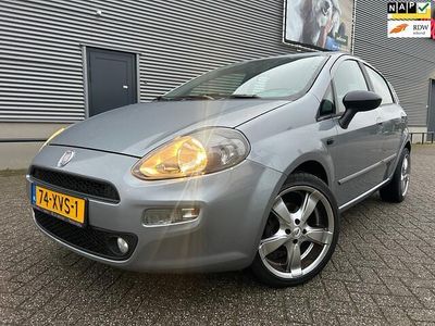 Grijs Occasion 2012 Fiat Punto Evo Easy Hatchback | € 2.495 (Eerlijke prijs)