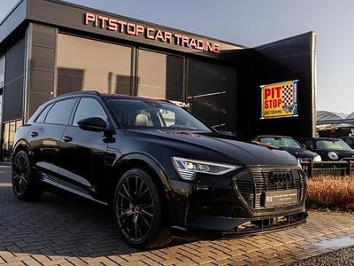 Zwart Occasion 2019 Audi e-tron S-Line SUV | € 30.450 (Iets duurder)