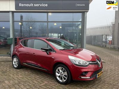 Rood Gebruikt 2017 Renault Clio IV LIMITED Hatchback | € 8.450 (Eerlijke prijs)