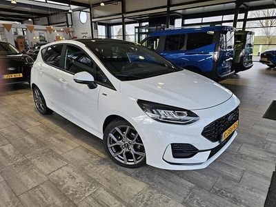 Wit Occasion 2022 Ford Fiesta ST-Line X Hatchback | € 17.670 (Eerlijke prijs)