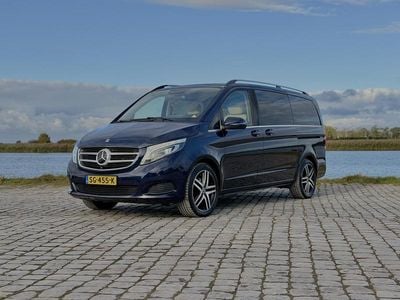 Mercedes V250
