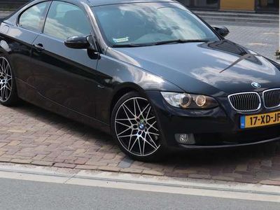 BMW 325