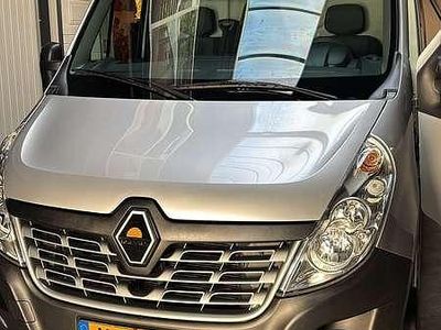 Zilver Gebruikt 2018 Renault Master Van | € 29.645
