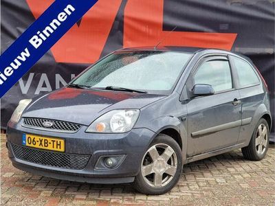 tweedehands Ford Fiesta 1.3-8V Futura | Nieuw binnen | Trekhaak | Airco |