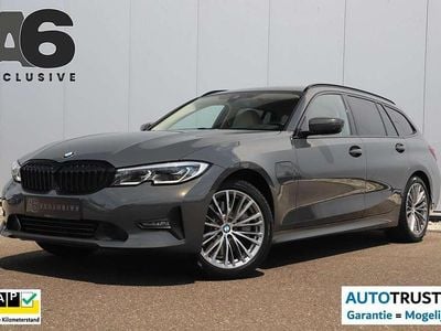 Occasion BMW 330e Shadowline 292 PK (214 kW) 2021 Grijs Stationwagen