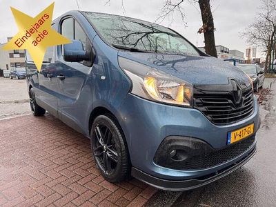 Blauw (metallic) Occasion 2017 Renault Trafic Komfort MPV | € 10.950 (Duur)