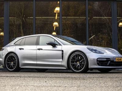 Grijs Occasion 2020 Porsche Panamera Sport Turismo Stationwagen | € 62.950 (Goede deal)