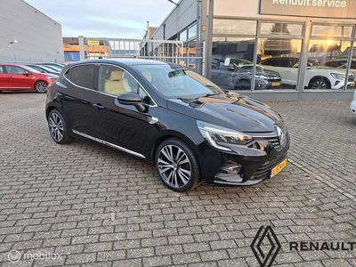 Occasion Renault Clio V Initiale Paris 91 PK (66 kW) 2021 Zwart Hatchback
